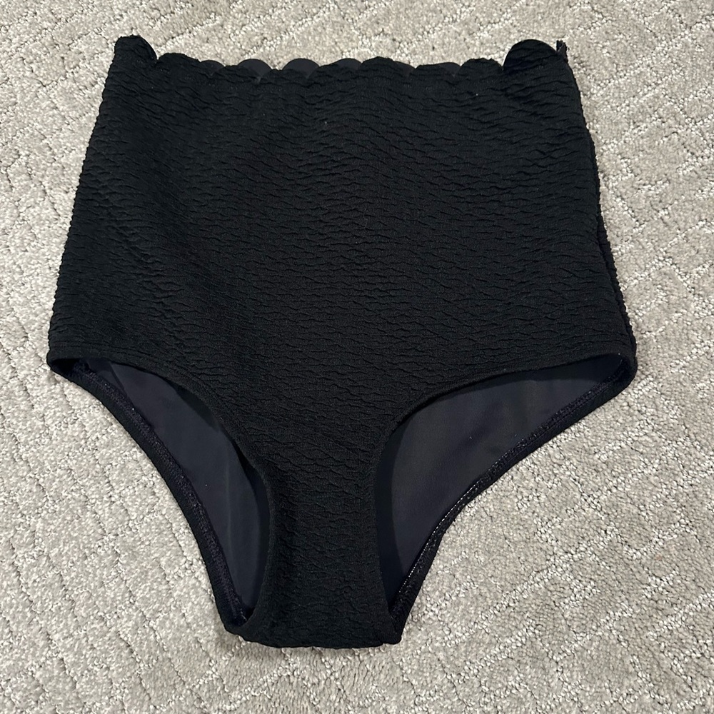 EUC Ultra high-rise scallop bikini bottoms, XS/S